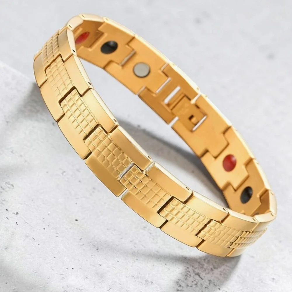 COOLSTEELANDBEYOND gold tone